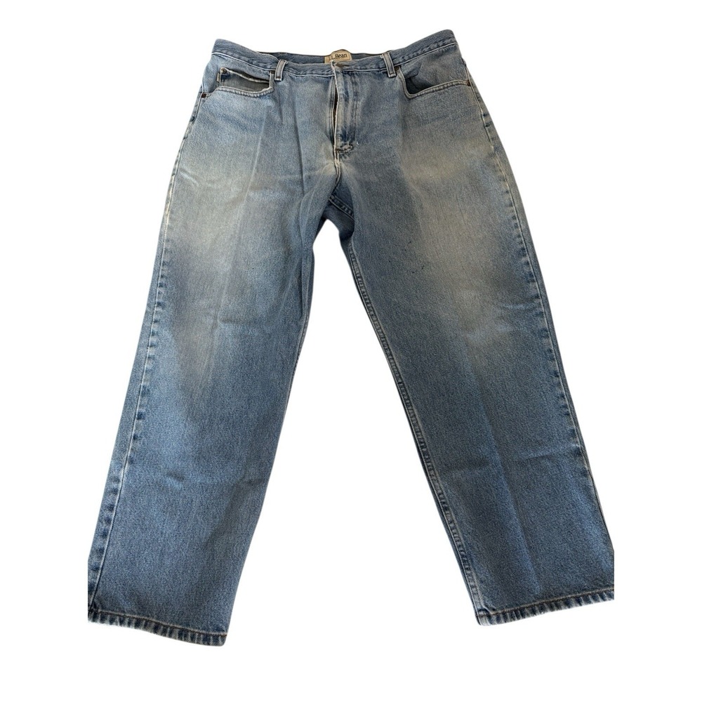 L.L. Bean Relaxed fit 100% cotton men's jeans light wash 40 x 30